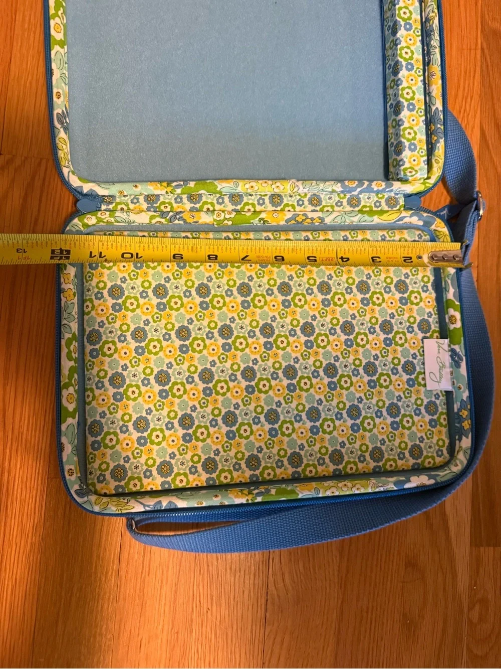 Vera Bradley Blue, Green & Yellow Floral Quilted Crossbody iPad Tablet book bag